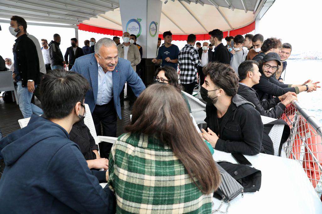 ODÜ'LÜ ÖĞRENCİLERİN GEMİ TURU